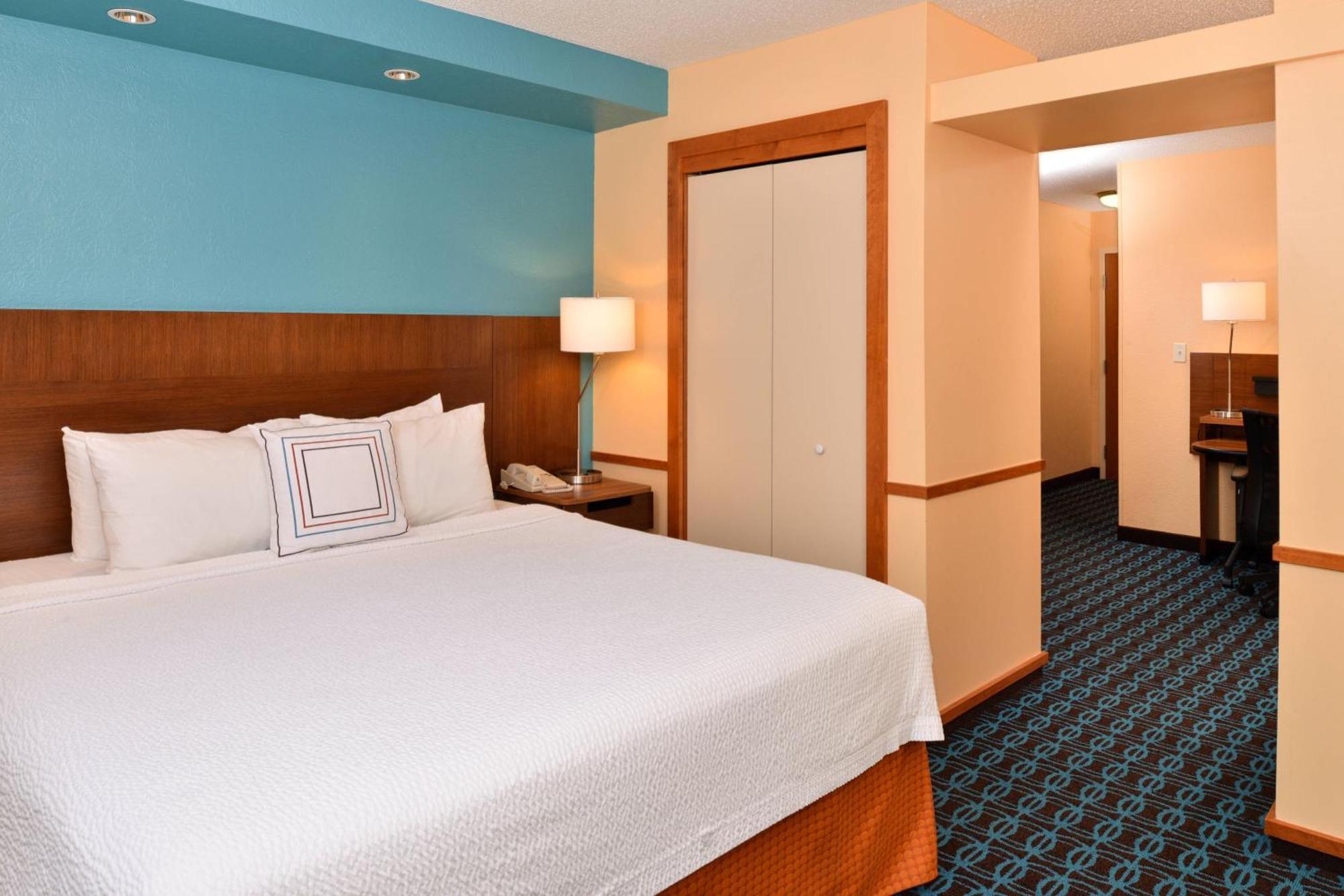 Fairfield Inn & Suites Cleveland Avon Экстерьер фото