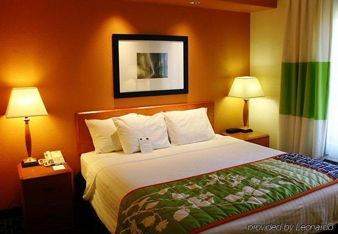 Fairfield Inn & Suites Cleveland Avon Экстерьер фото